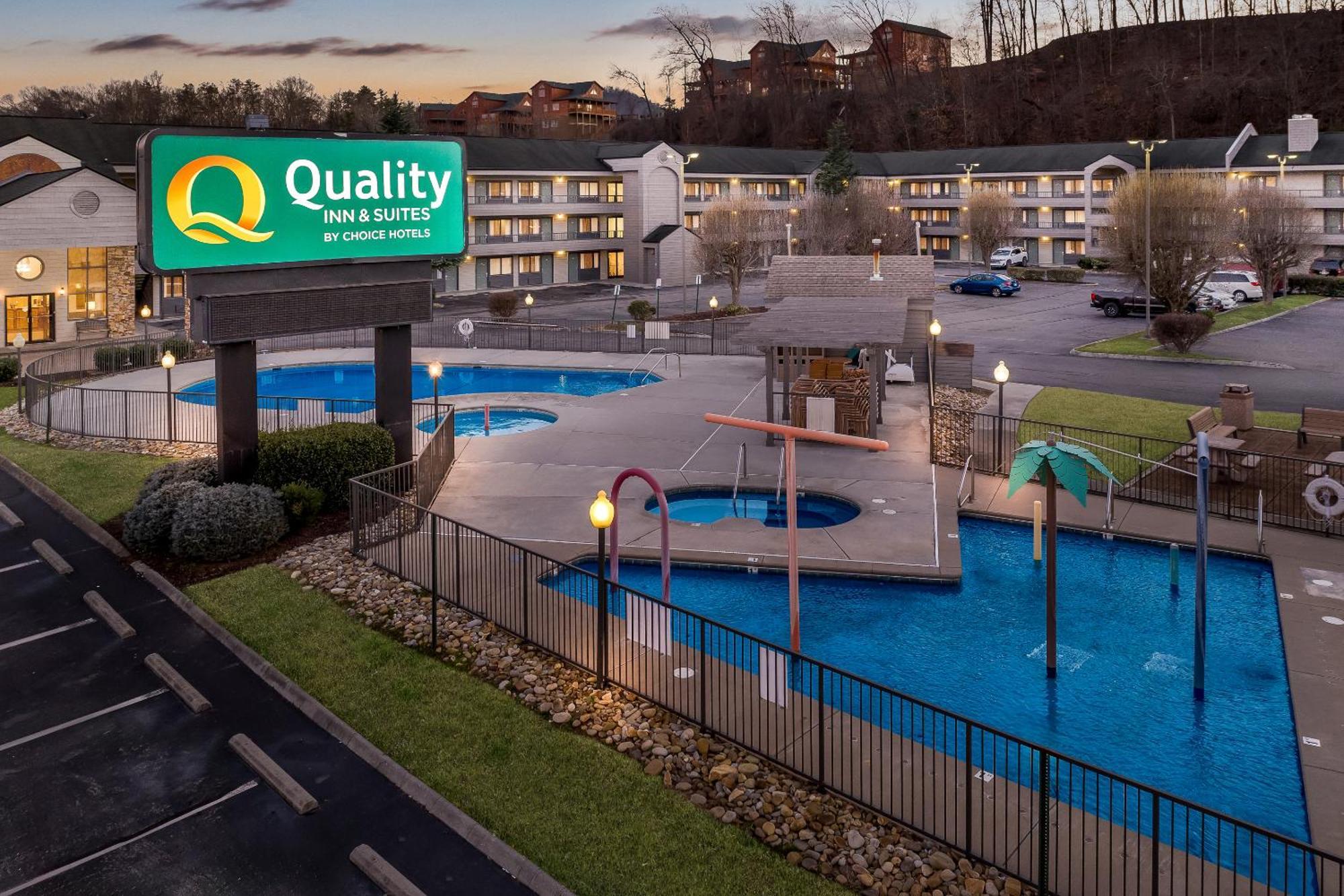 Quality Inn & Suites At Dollywood Lane Pigeon Forge Eksteriør bilde